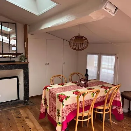 Lovely Cosy Flat Daire